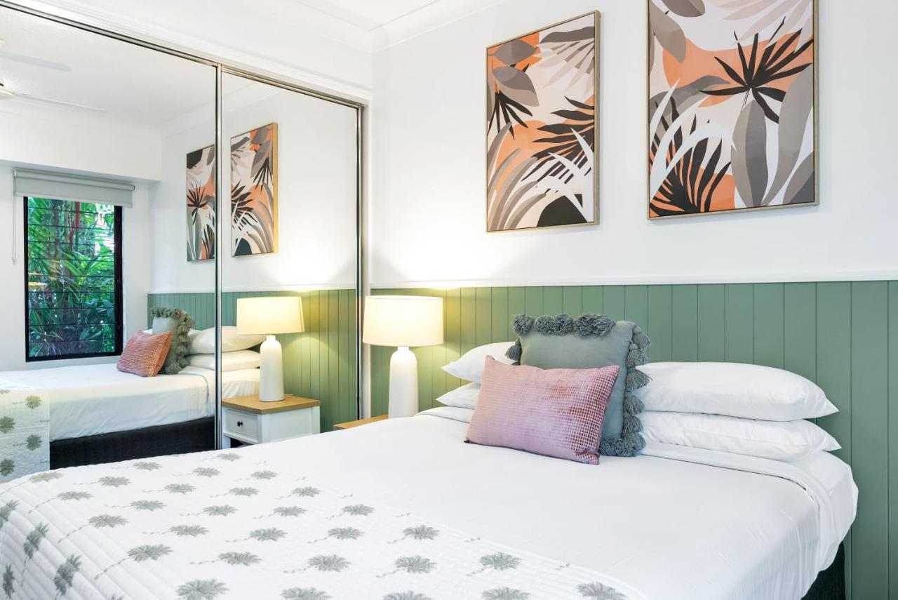 Elysium Apartments Palm Cove Esterno foto