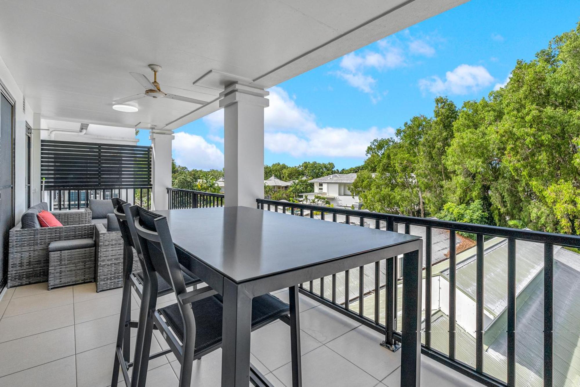 Elysium Apartments Palm Cove Esterno foto
