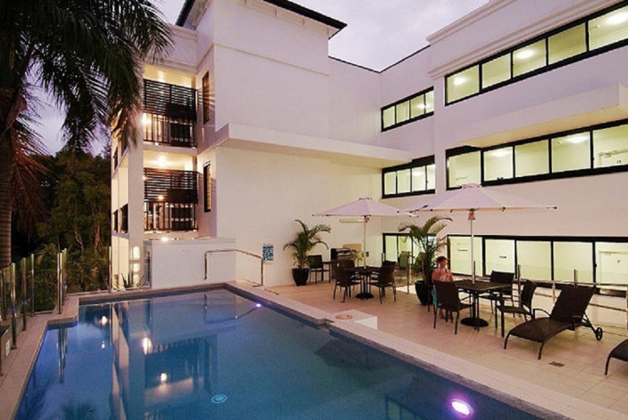 Elysium Apartments Palm Cove Esterno foto